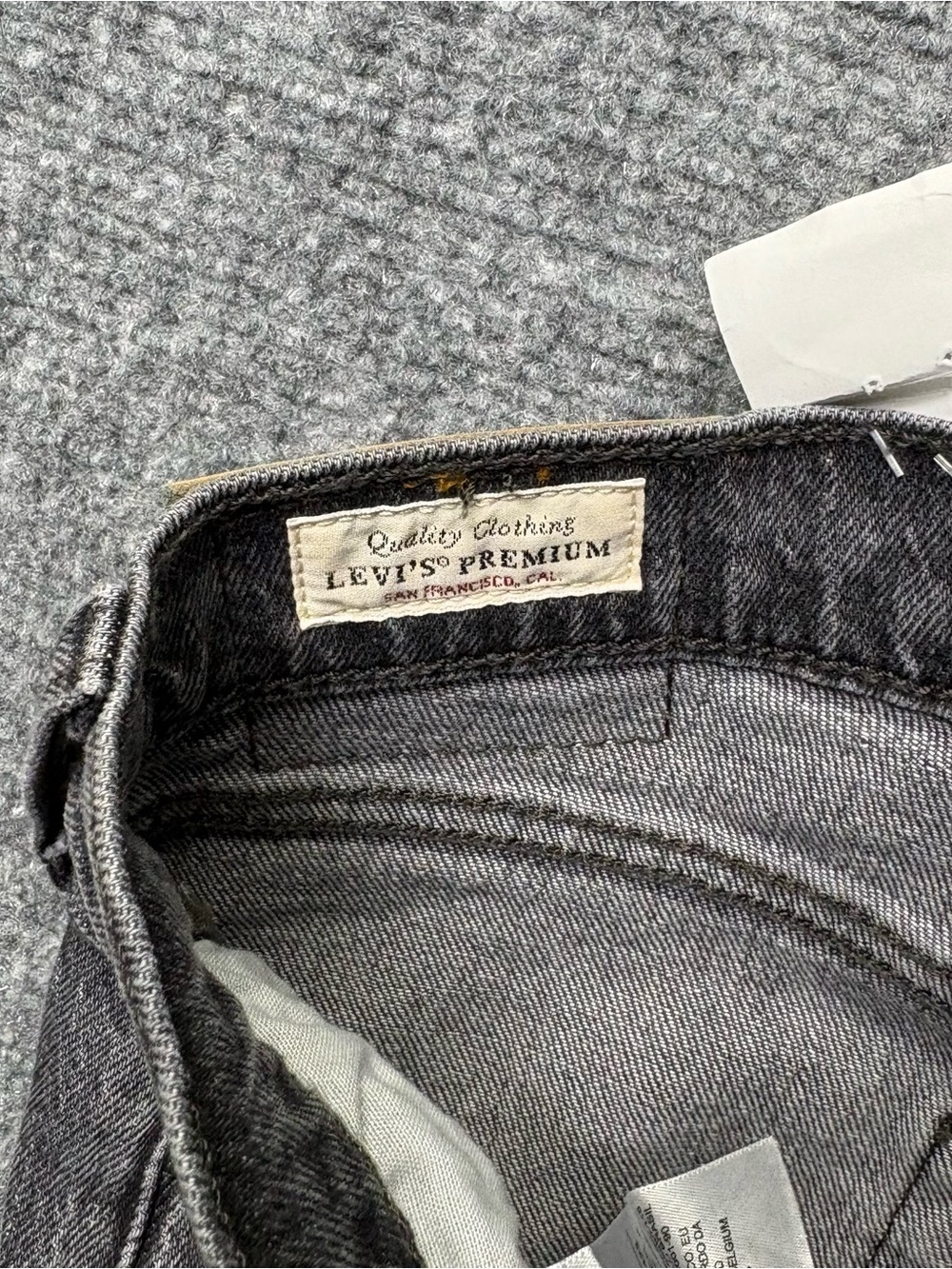 Levis Premium 501 Jeans Womens 29x30 Black Straight Button Fly Big E NEW - Picture 6 of 14